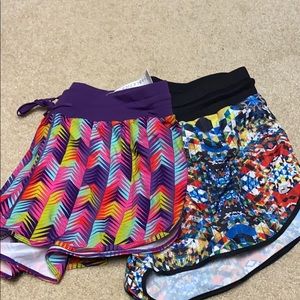 Fabletics medium bright short 2 pairs !!!